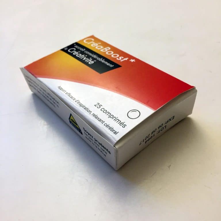 Prenez votre dose de créativité avec CréaBoost : le CV médicament de Camille Broyart