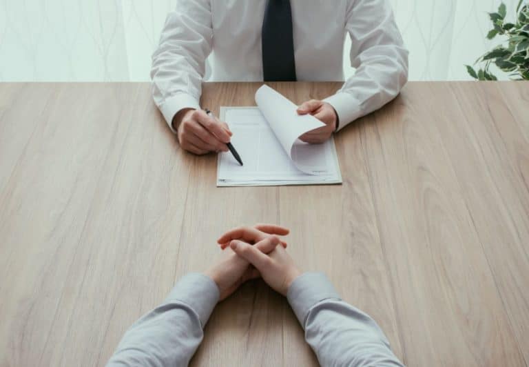 Comment bien présenter son niveau de langue sur un CV ?